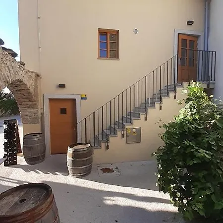 Fine Apartment *